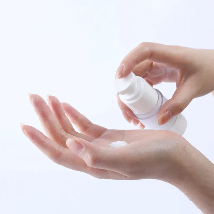 Travel Bottle Set: Easily Transport Your Cosmetics